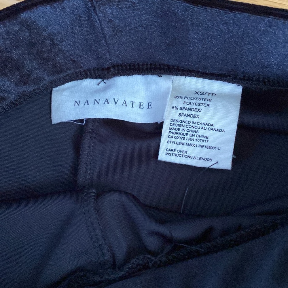 NWT Black Velvet Leggings Size XS - Picture 3 of 8